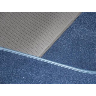 Blauer Teppichsatz ( Velours Teppich) für Mercedes W108 Automatik